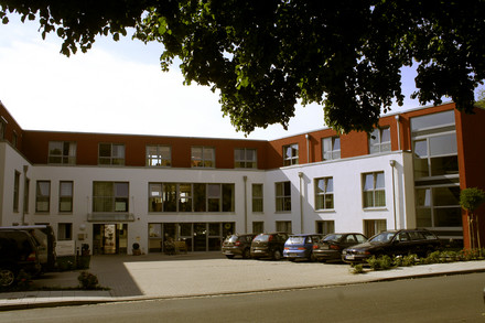 [Seniorenheim Akazienhof]